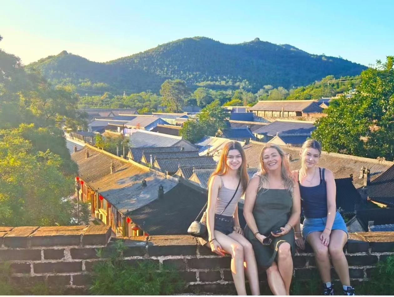 Beijing Badaling Great Wall Caos Courtyard Hostel 1Vip Service 2Ancient Style Chinese Yard 3 Only 15 Minutes Walk To The Badaling Great Wall 4 Be Your Free Advisor 5 Offer Private Guided Tour 6 Experience Local Food And Culutre Yanqing Exterior photo